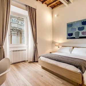 Camera con letto king size